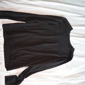 Black lulu long sleeve
